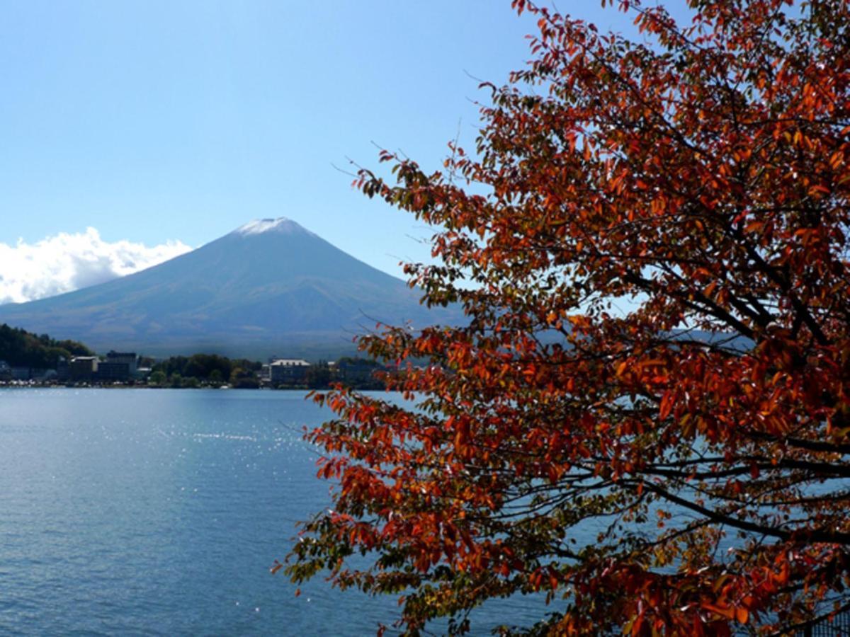 ホテル 人生を祝う　うぶや 富士河口湖町 エクステリア 写真
